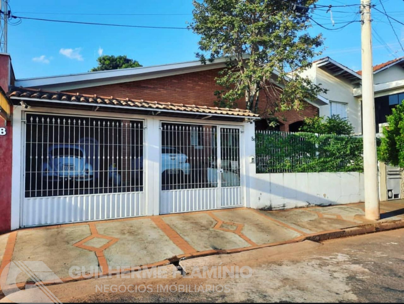 Rua Dr Manuel Leite de Camargo  - Mococa/SP